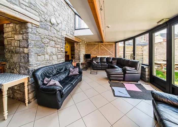 Stone Cottage With Sauna Jacuzzi A 5 Min Drive From The Cave Of Lorette In Rochefort