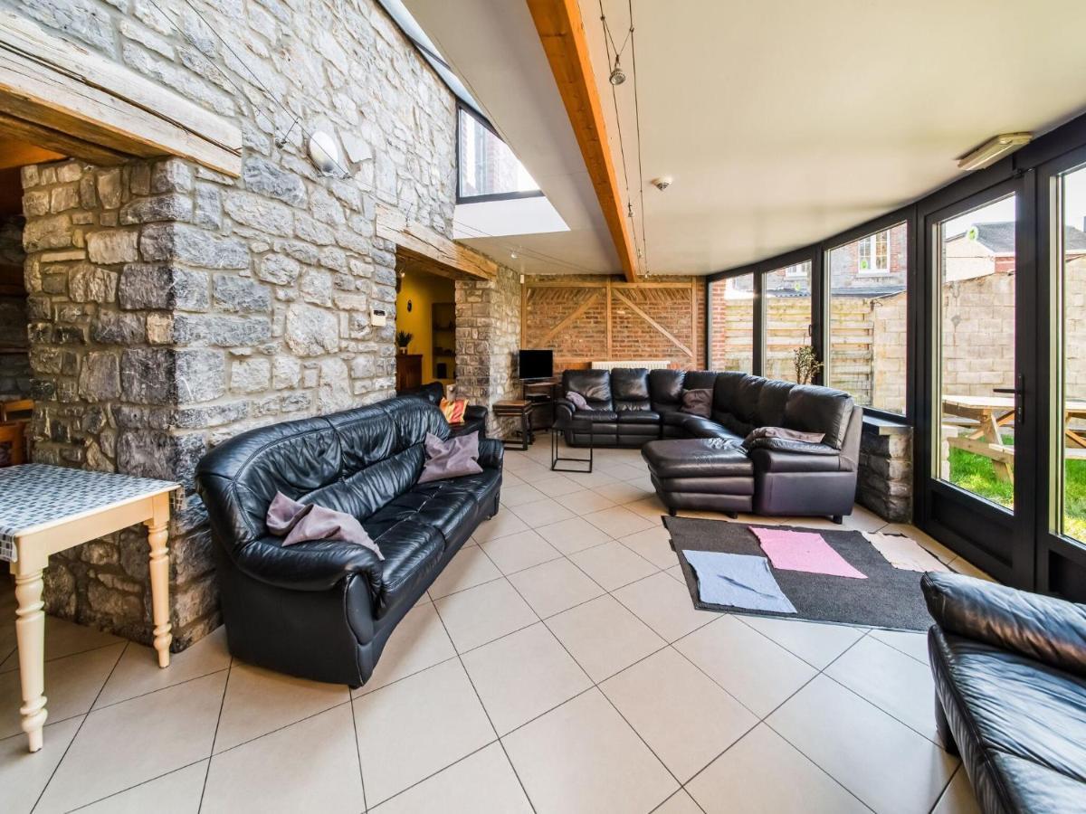 Stone Cottage With Sauna Jacuzzi A 5 Min Drive From The Cave Of Lorette In Rochefort Holiday home Han-sur-Lesse