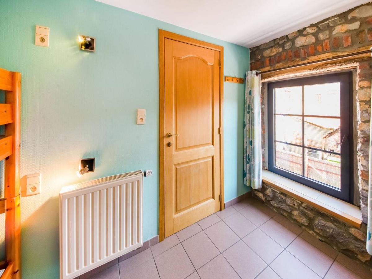 Stone Cottage With Sauna Jacuzzi A 5 Min Drive From The Cave Of Lorette In Rochefort Han-sur-Lesse